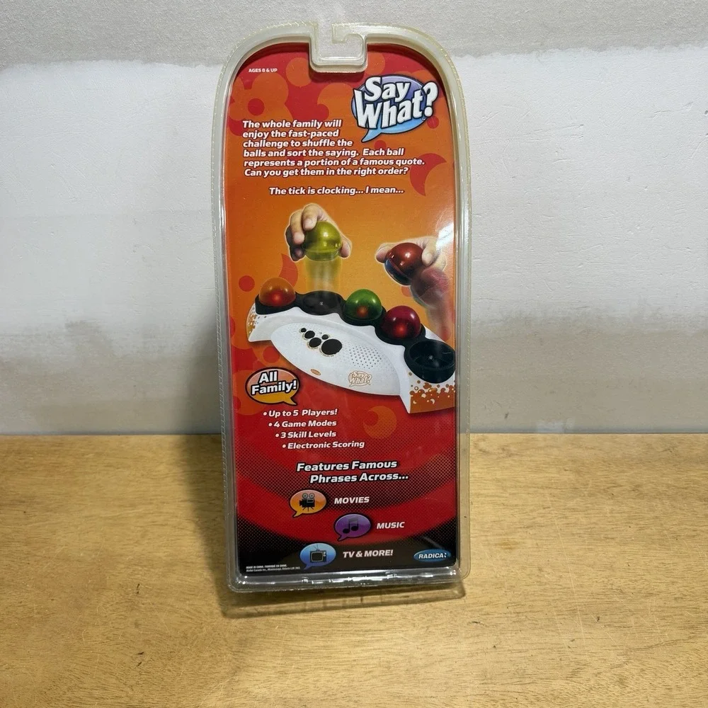 Say What? Famous Unscramble Phrase Mattel Electronic Game by Radica 2007‎ NEW